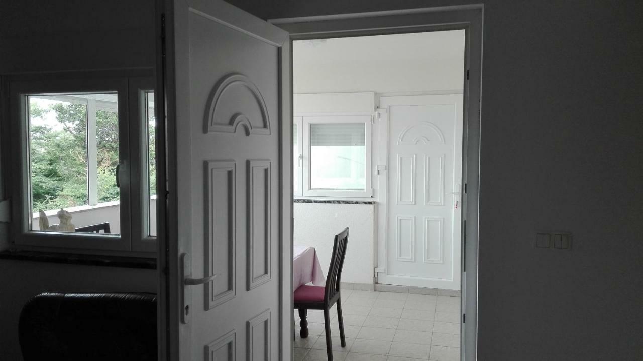 Gabriela Apartment Nin Exterior photo
